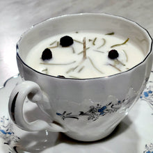 Load image into Gallery viewer, Tea Cup Candle Soy Wax Berry Good Herbal Candle Gift for Mom, Gift for Sister, Teacher, Grandma, Nana, Engagement, Bridal, Best Friend,