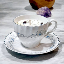 Load image into Gallery viewer, Tea Cup Candle Soy Wax Berry Good Herbal Candle Gift for Mom, Gift for Sister, Teacher, Grandma, Nana, Engagement, Bridal, Best Friend,