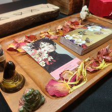 Load image into Gallery viewer, Feminine Energy Oracle Reading
